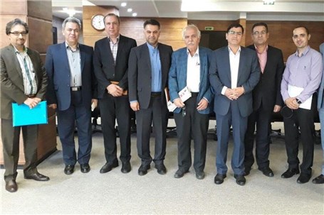 جلسه کانون صنفی نمایندگان حقیقی و حقوقی با حوزه معاونت فنی بیمه ایران