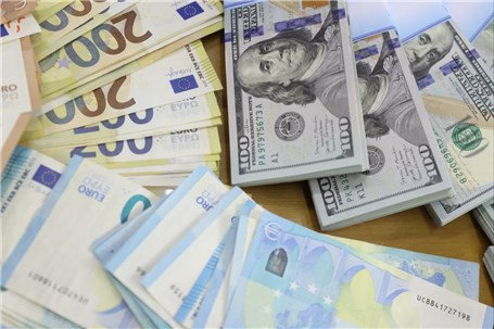 قیمت دلار و یورو در مرکز مبادله ارز و طلای ایران