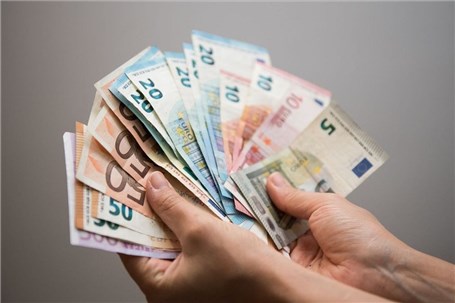 قیمت انواع ارز بانک مرکزی در۲۲ آذر ۱۴۰۴