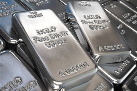 قیمت نقره از مرز ۶۰ دلار عبور کرد
