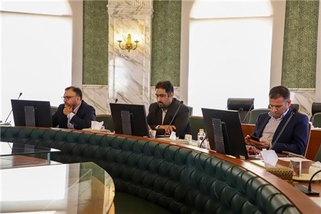 بررسی خط مشی های کلان توسعه دیجیتال در صنعت بیمه